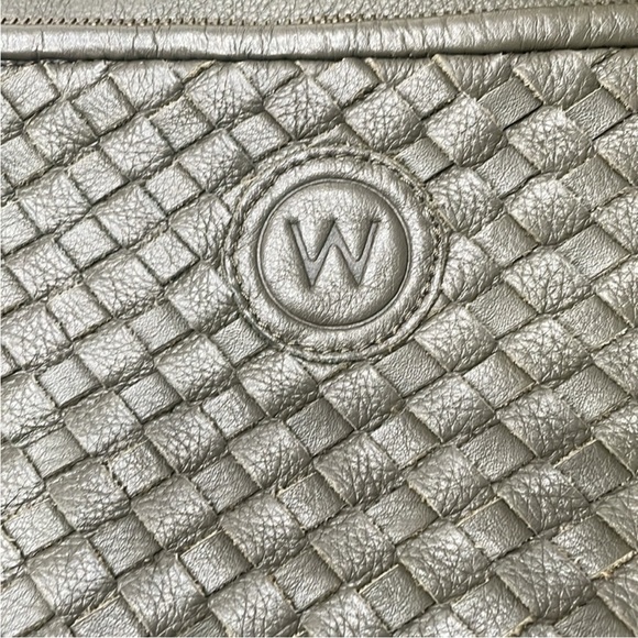 WANDERERS The Murano Crossbody - Picture 5 of 11